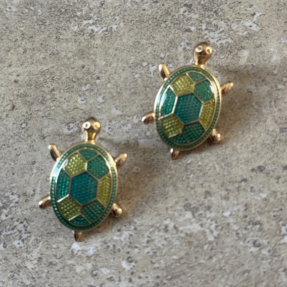 New Green and Gold Turtle Earrings - Picture 1 of 3